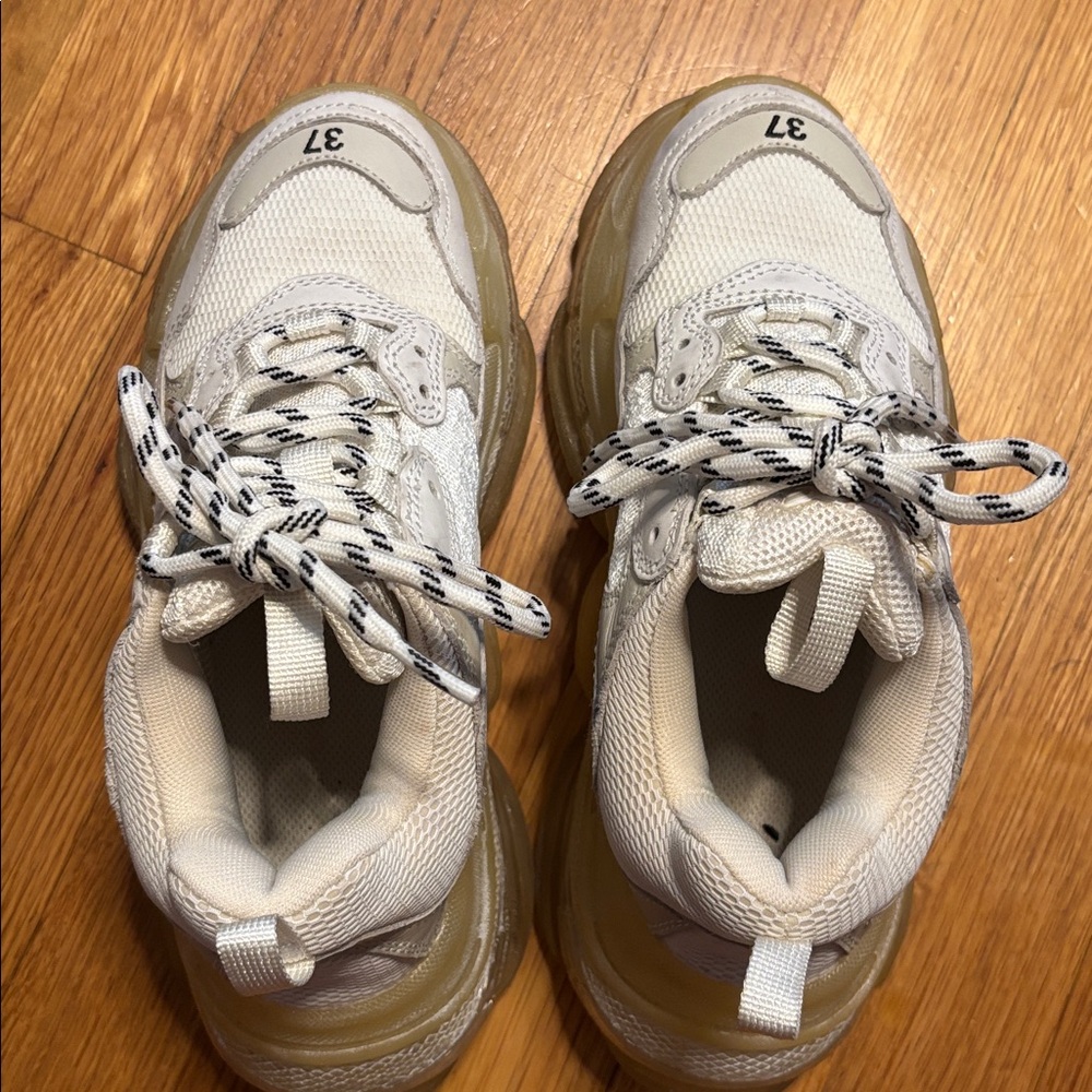 Balenciaga White and Yellowed Sole Triple S Sneakers - Picture 5 of 12